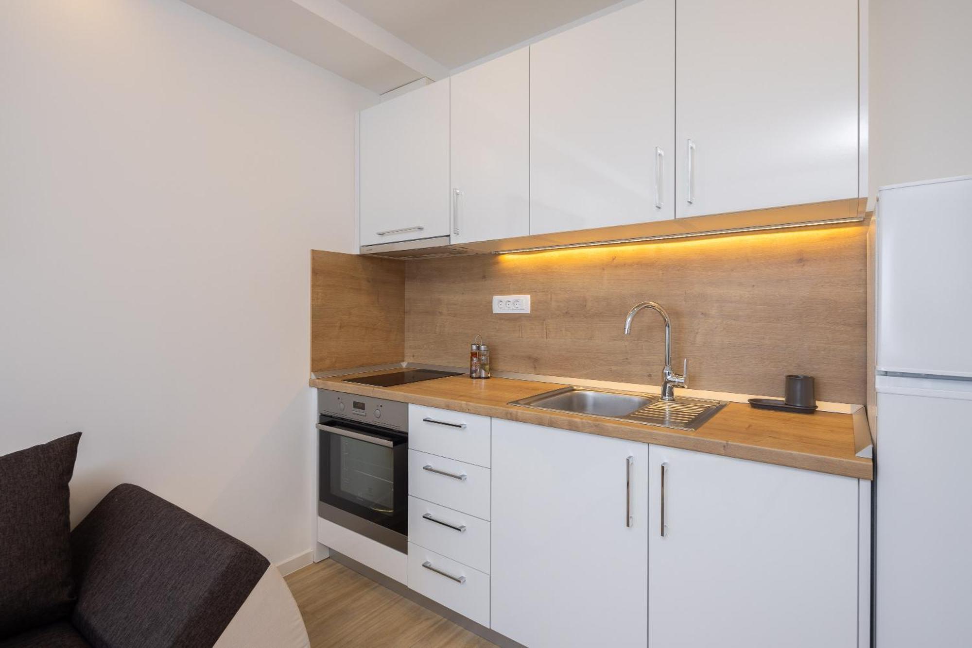 Apartments Juranovic Макарська Номер фото